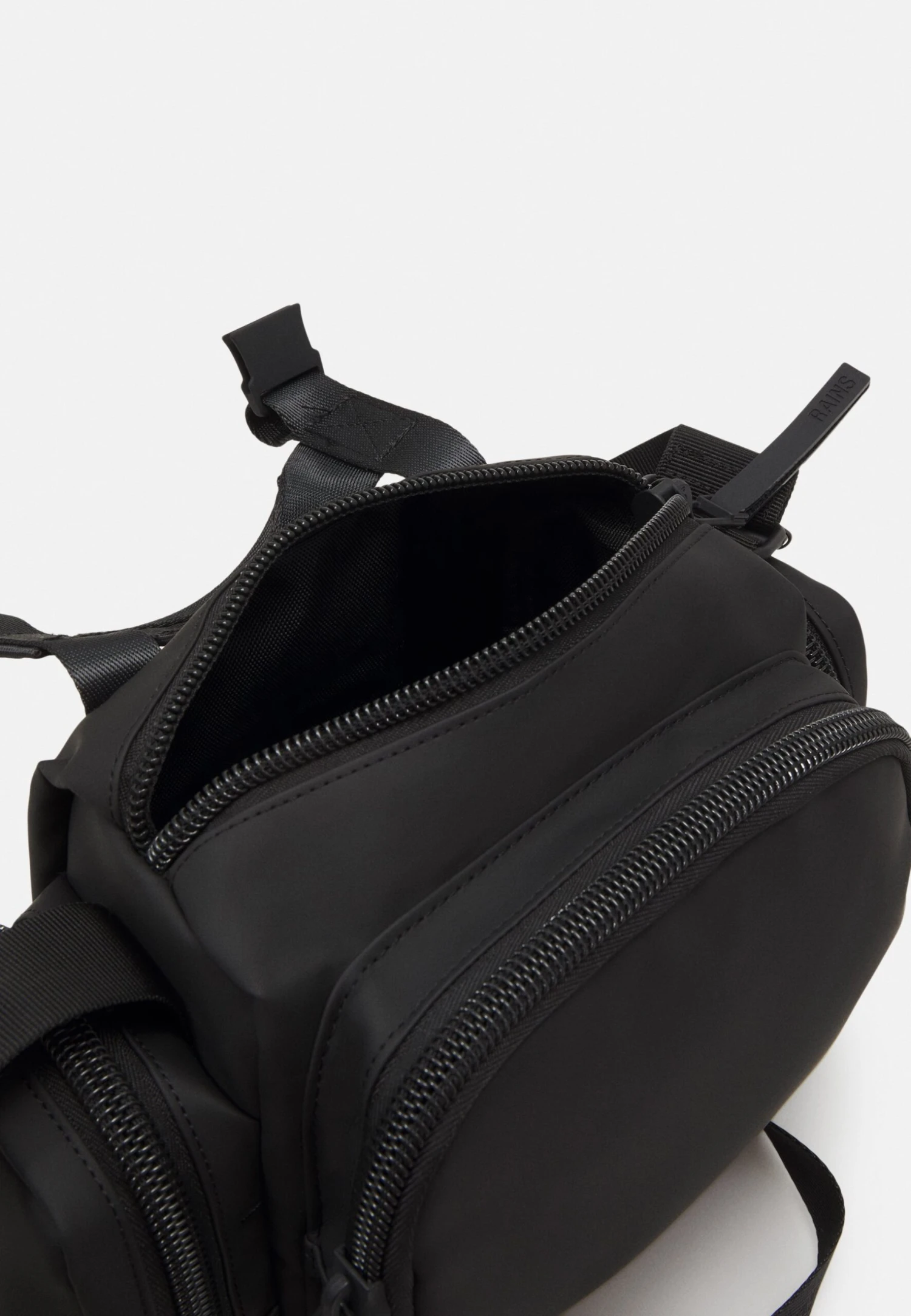 Rains Trail Unisex - Across Body Bag - Black - Image 3