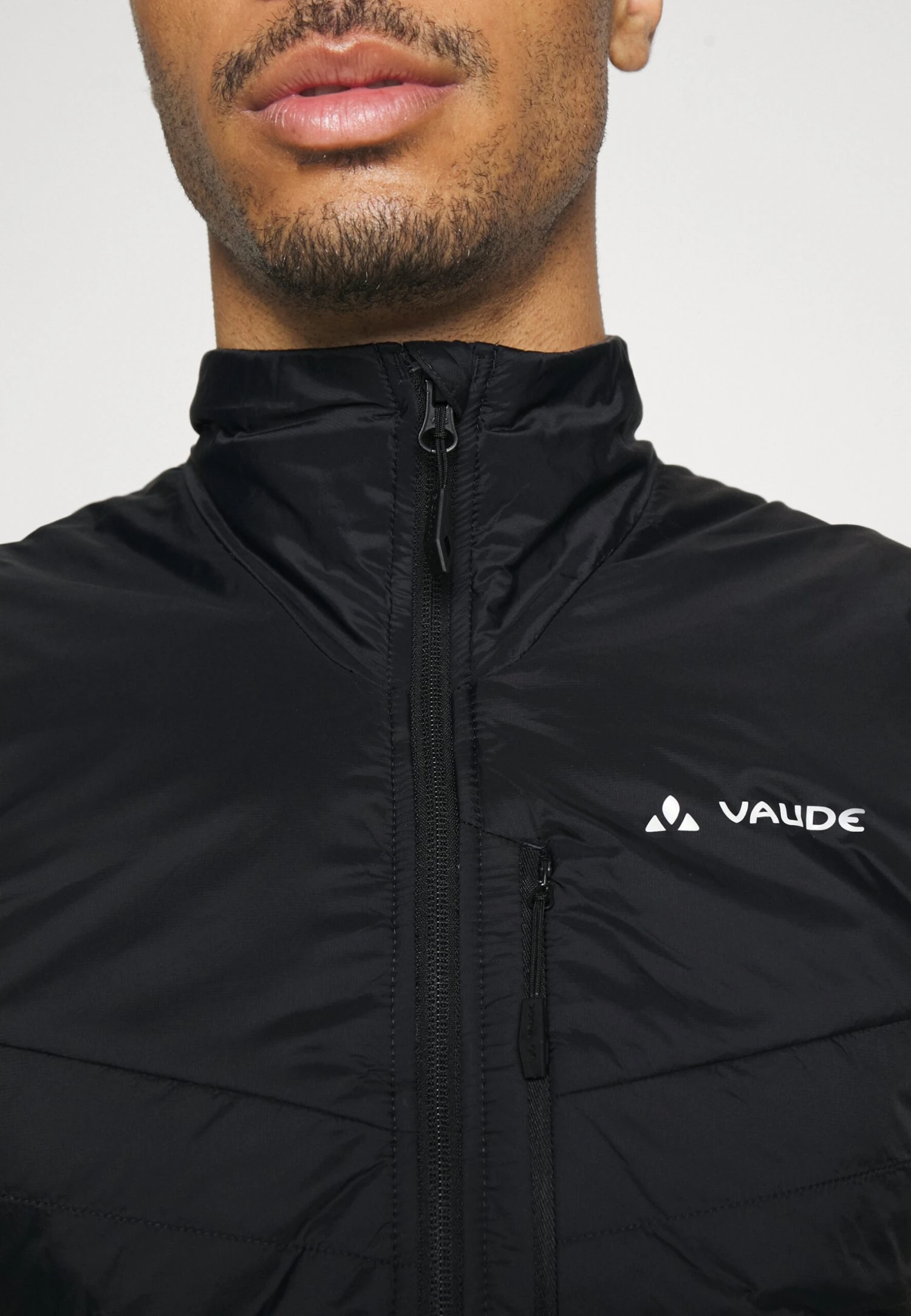 VAUDE Mens Freney Hybrid Vest Iii - Waistcoat - Black - Image 4