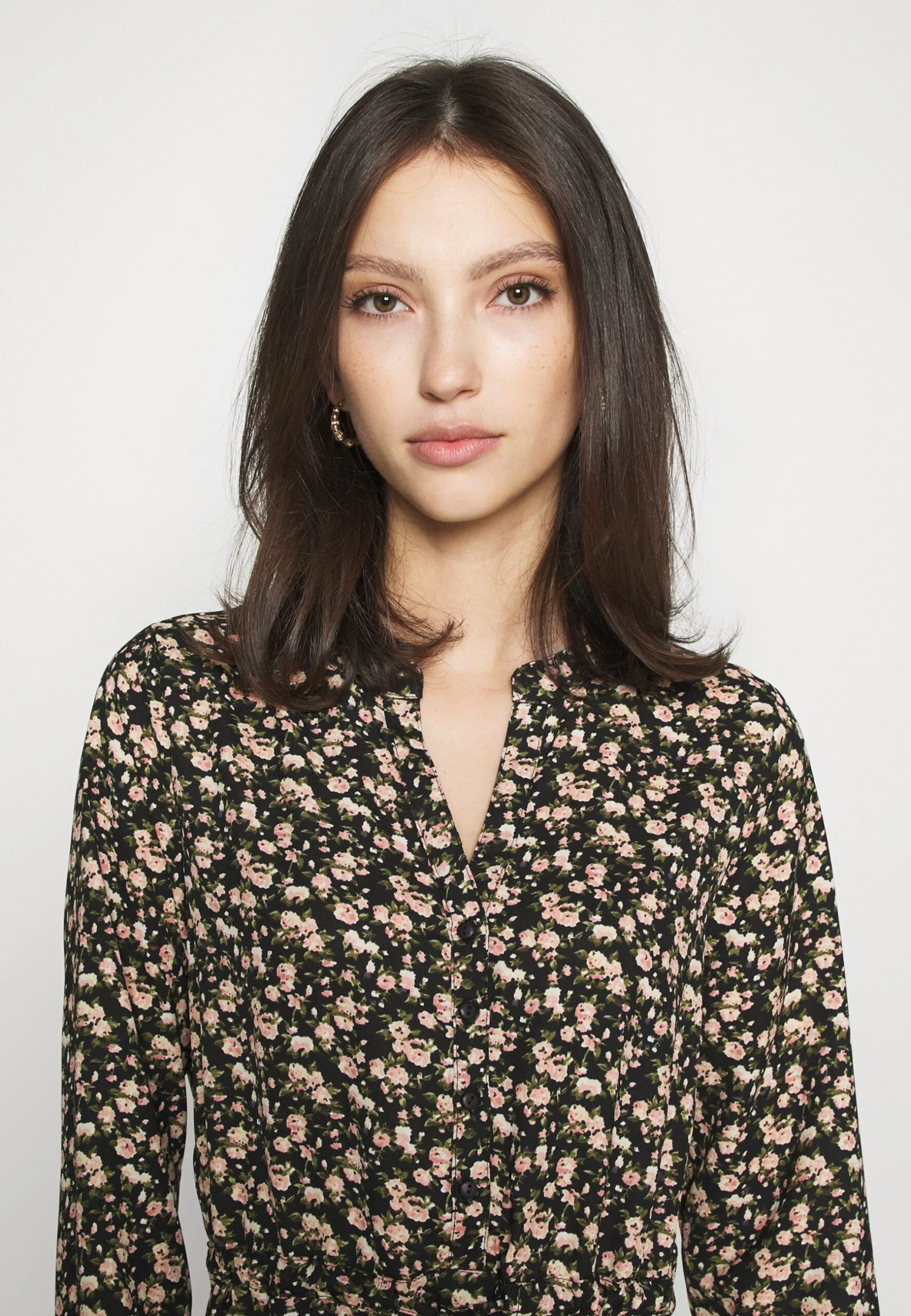 ONLY Onlcory V Neck - Shirt Dress - Black/Sarah - Image 4