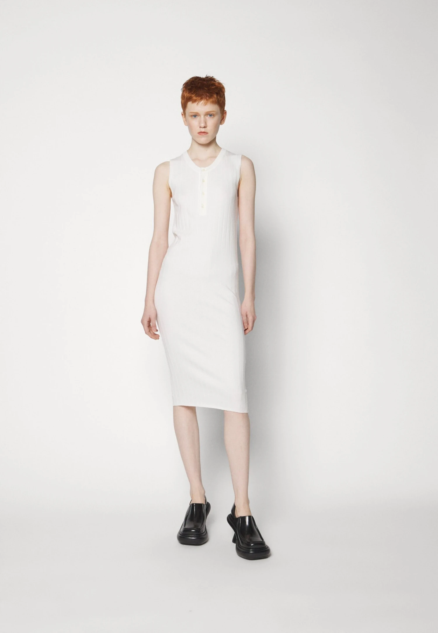 Sleeveless Serafino Dress - Jumper Dress - Natural White - Image 4
