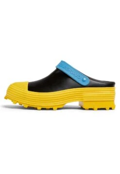 Traktori - Clogs - Schwarz/Gelb