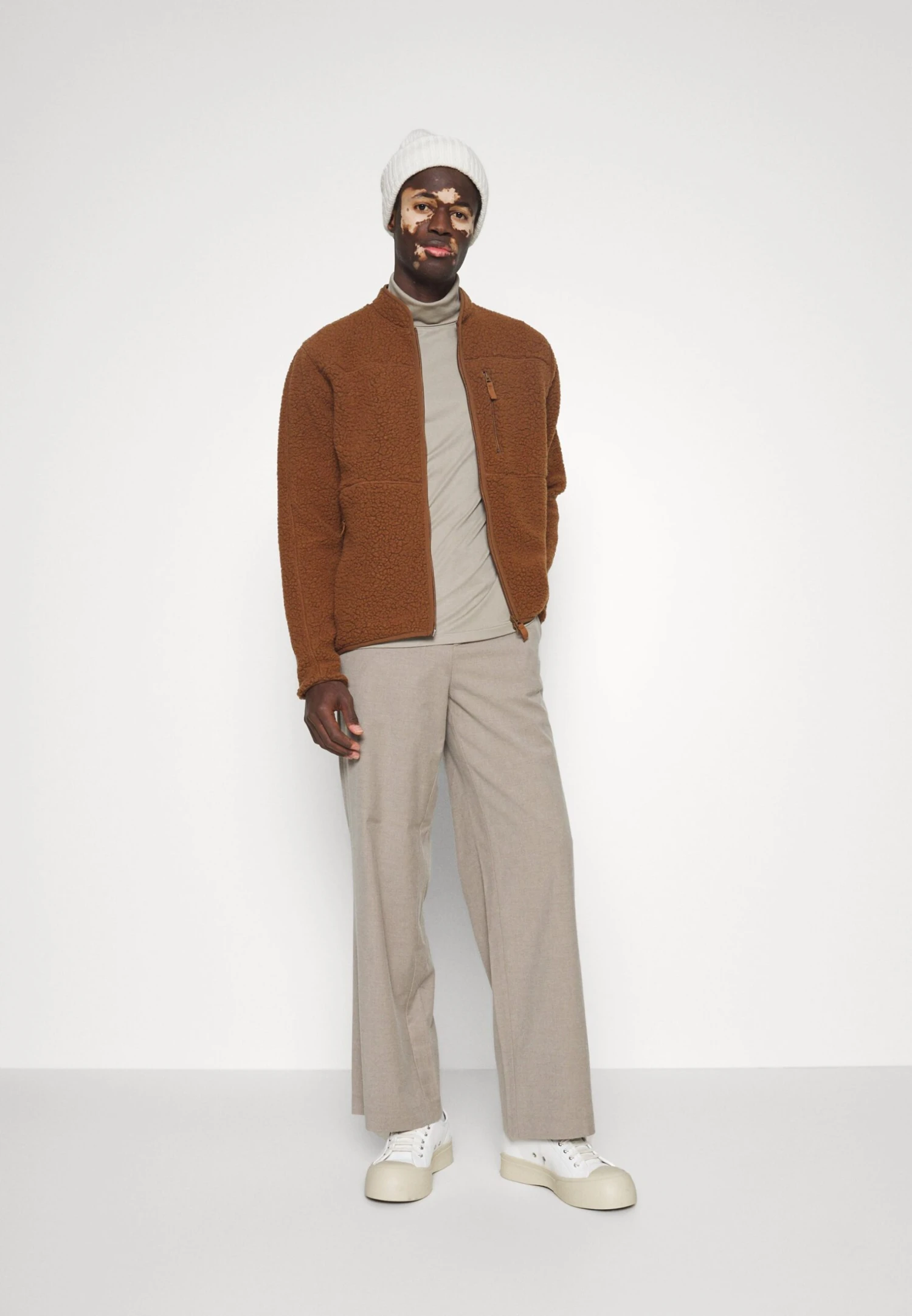 J.Lindeberg Tomai - Winter Jacket - Chipmunk - Image 5