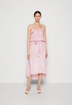 Lollys Laundry Cocktail Dress / Party Dress - Pink