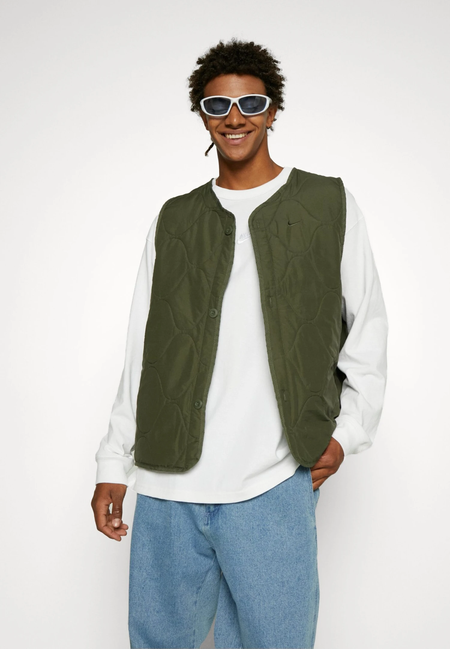 Nike Sportswear Vest - Waistcoat - Cargo Khaki/White - Image 6