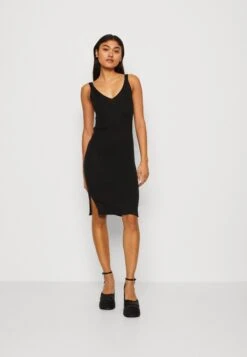 ONLY Onllina Slit Dress - Jumper Dress - Black