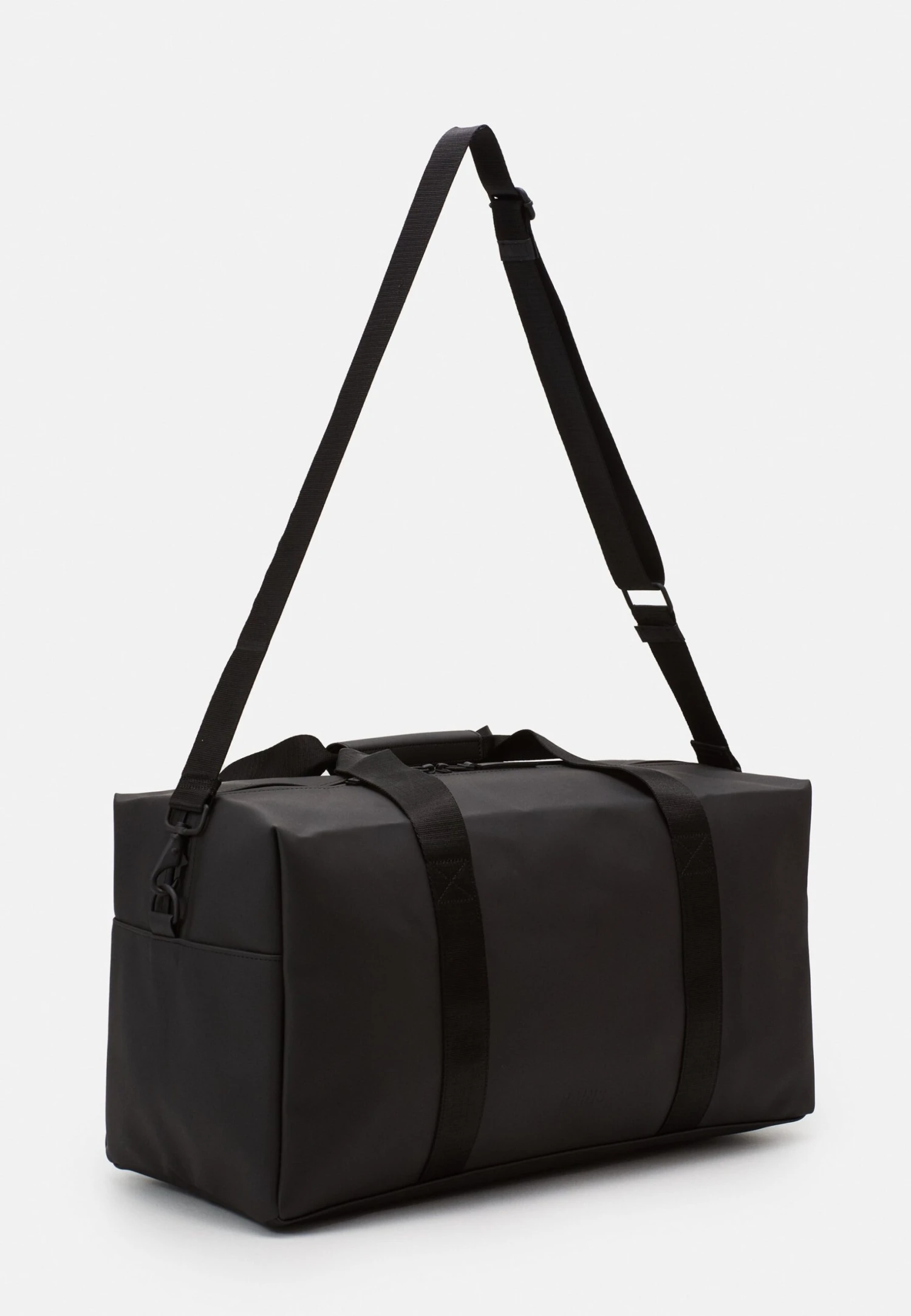 Rains Gym Bag Unisex - Sports Bag - Black - Image 2