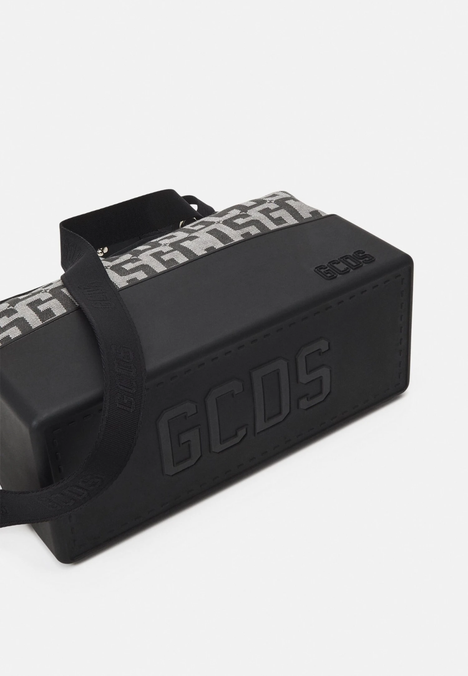 GCDS Matilda Monogram Medium Bag Unisex - Across Body Bag - Mix - Image 4