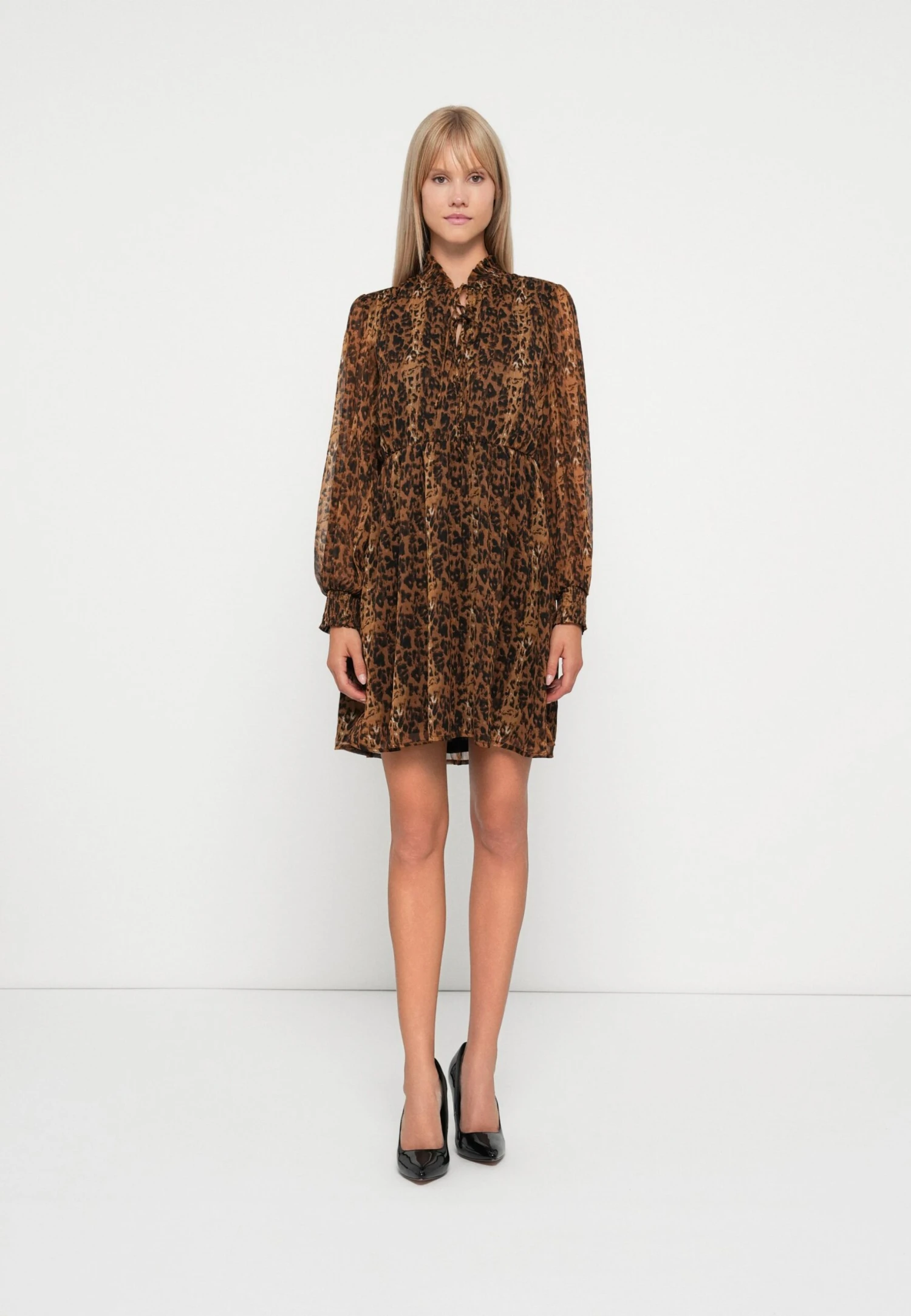 Vila VIFALIA HIGH NECK TIE DRESS - Day Dress - Rubber