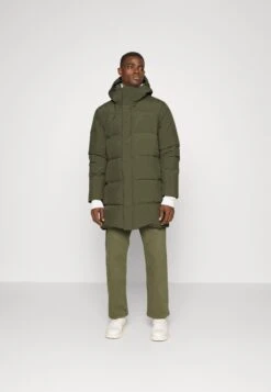 Holzweiler Lom Jacket - Down Coat - Army