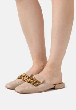 Alma En Pena Mules - Beige