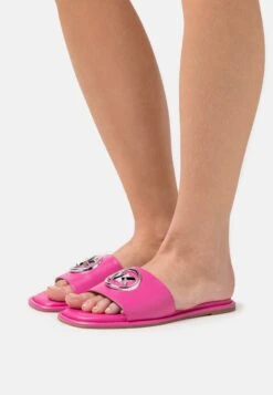 MICHAEL Michael Kors Hayworth Slide - Mules - Pink