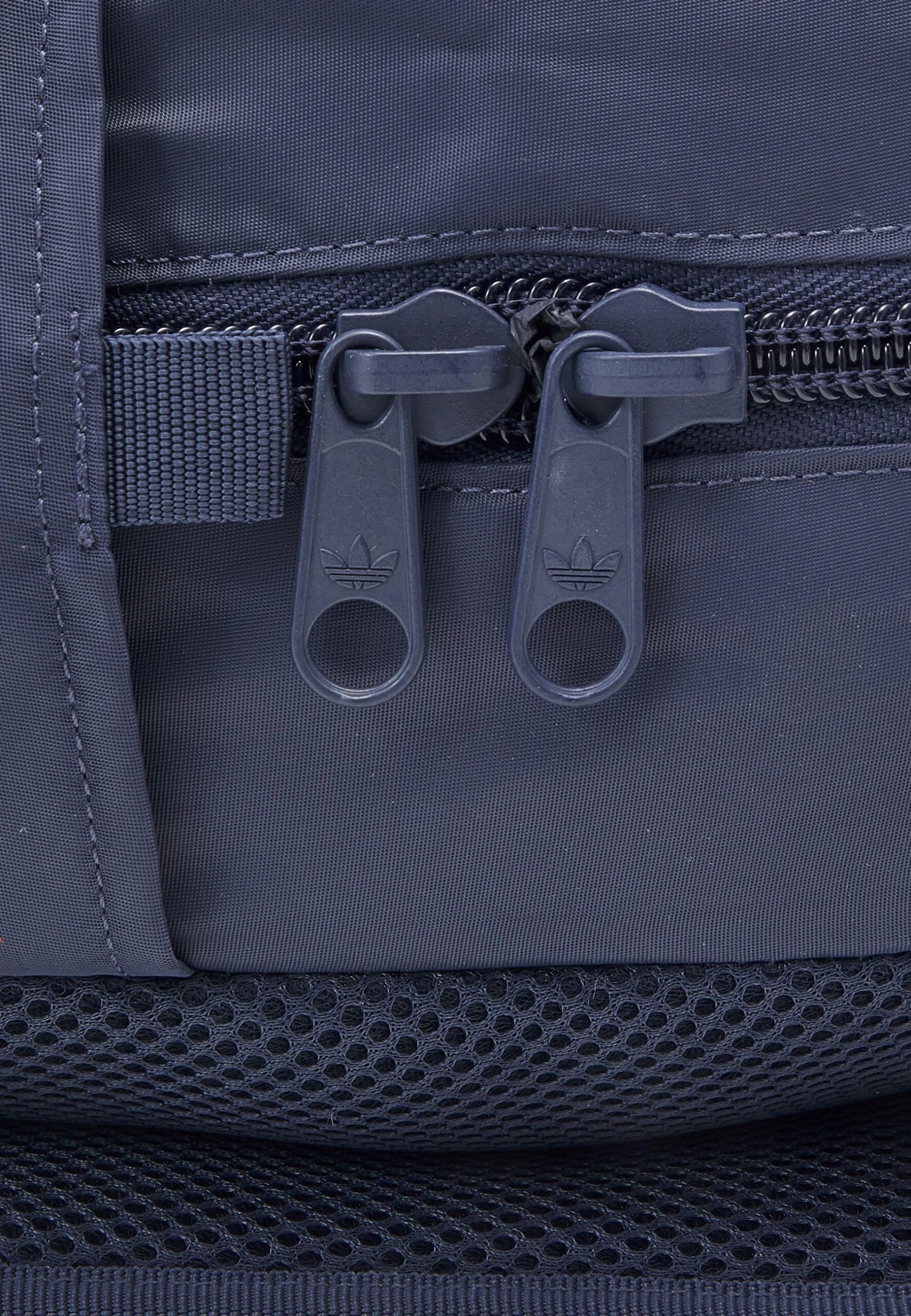 Adidas Originals Backpack M Unisex - Rucksack - Shadow Navy - Image 4