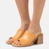 Jax - Heeled Mules - Mandarin