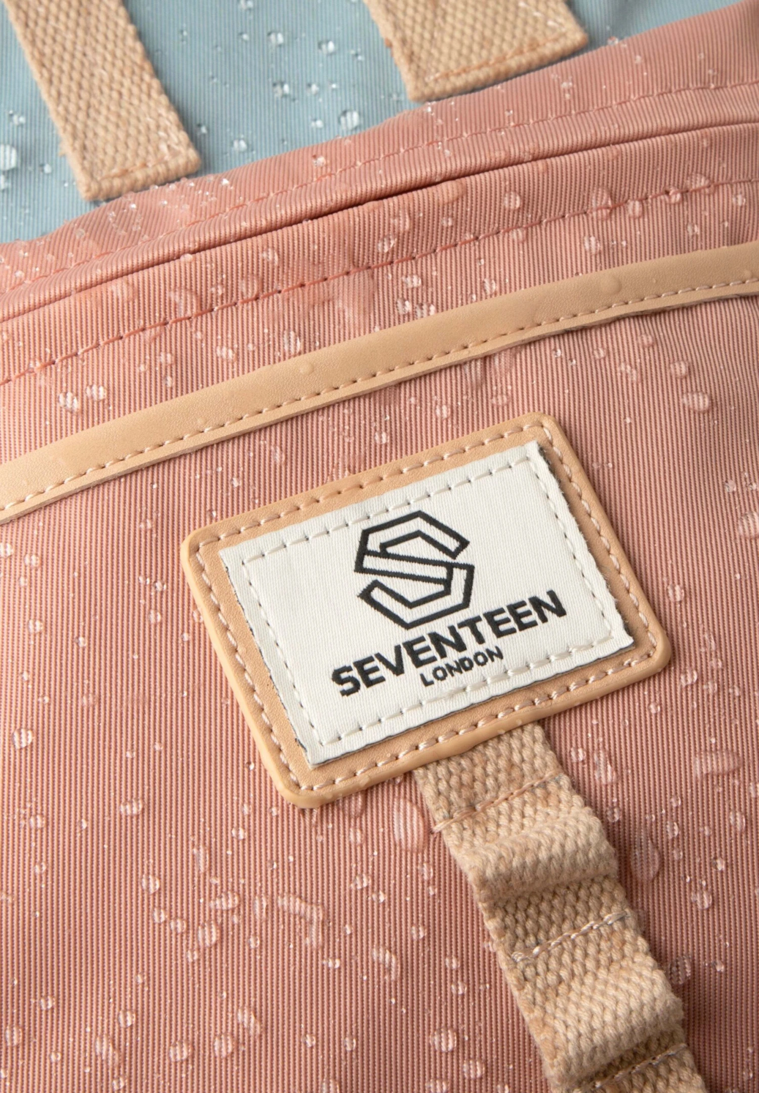 Canary Wharf - Rucksack - Pink - Image 6