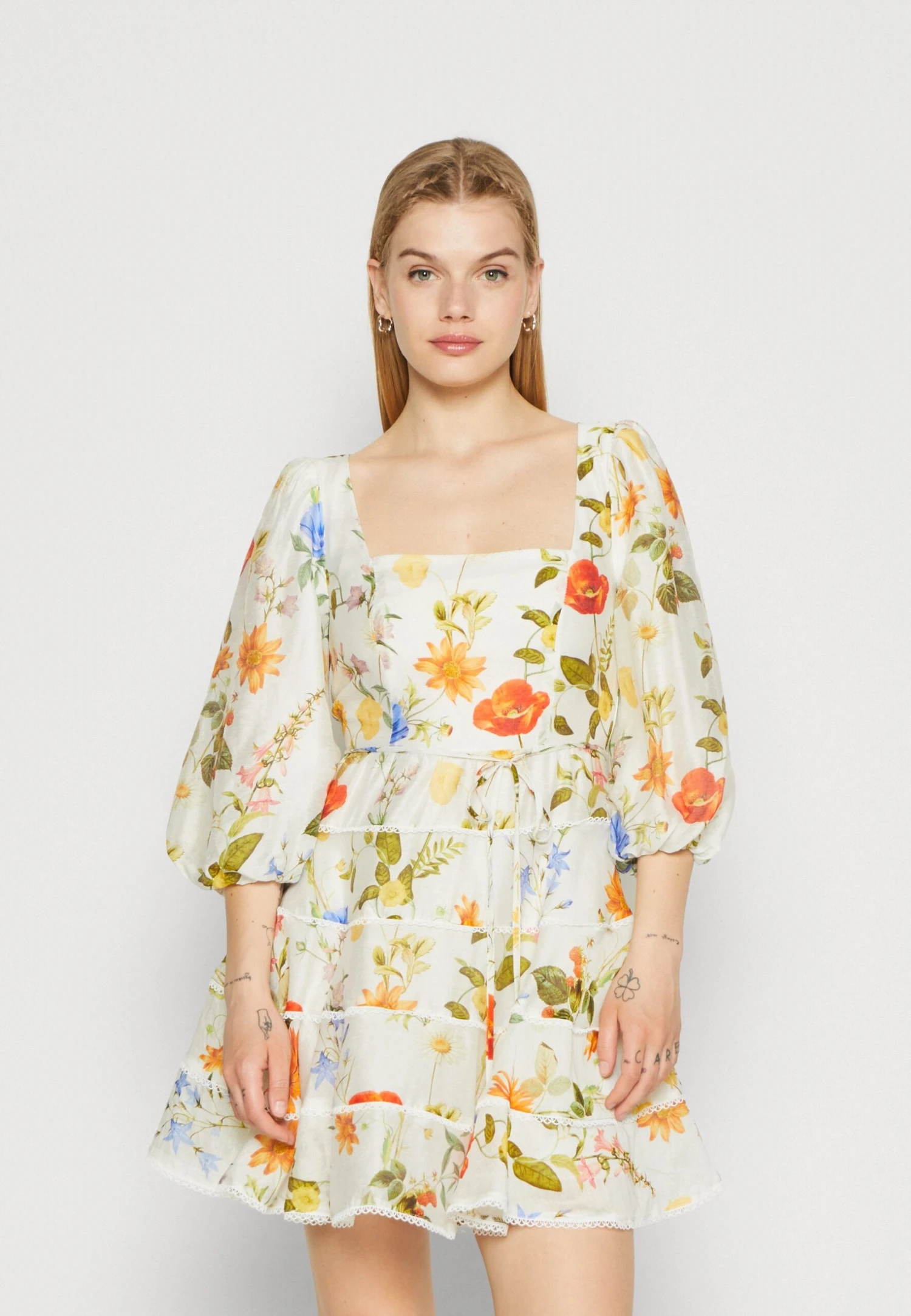Forever New Esmie Tiered Floral Skater - Day Dress