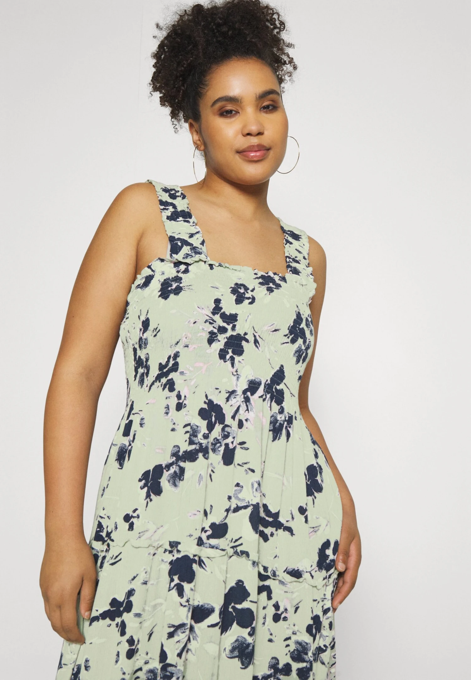 Vero Moda Curve Vmmenny Smock Calf Dress- Day Dress - Reseda/Mille - Image 4