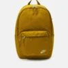 Nike Sportswear Heritage Unisex - Rucksack - Bronzine/Buff Gold