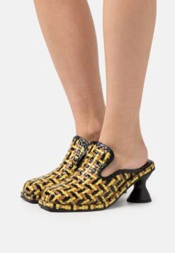 Court Mule- Heeled Mules - Green