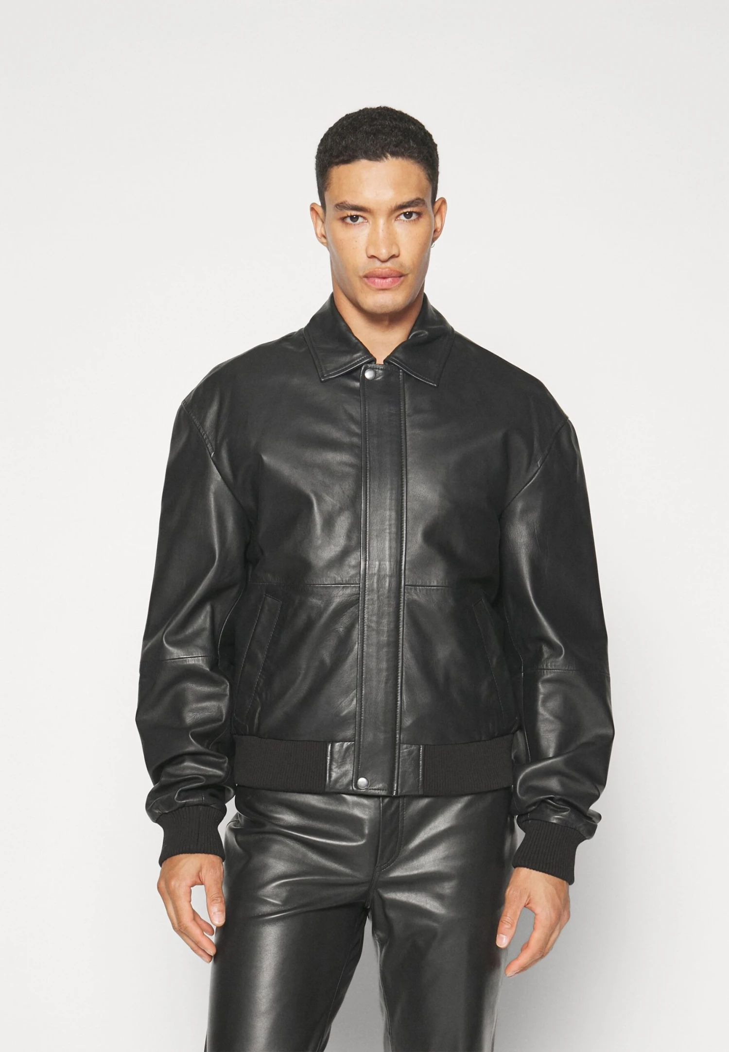 Oversized - Bomber Jacket - Black - Image 3