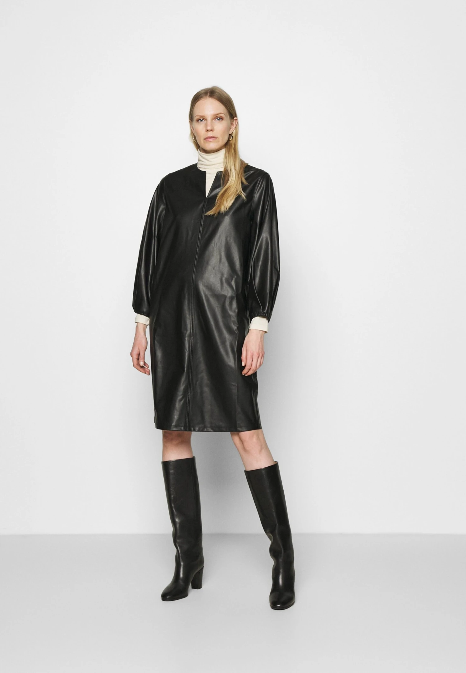 Someday Quegana - Day Dress - Black