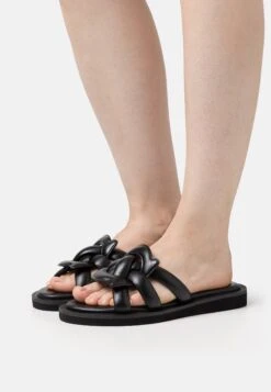 Coach Georgie - Mules