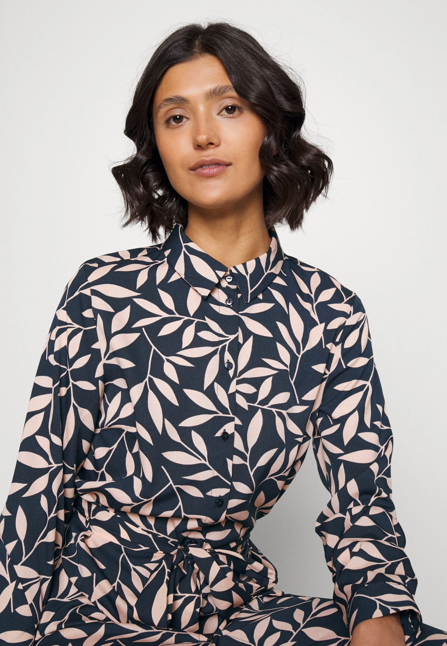 Vila Viellie Shirt Dress - Shirt Dress - Image 4