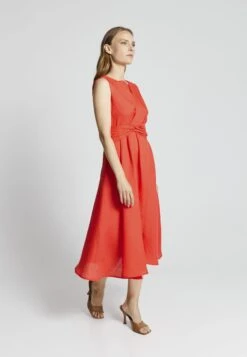 Leana Dress - Day Dress - Red