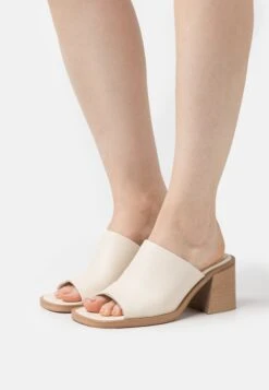 Jax - Heeled Mules - Icing