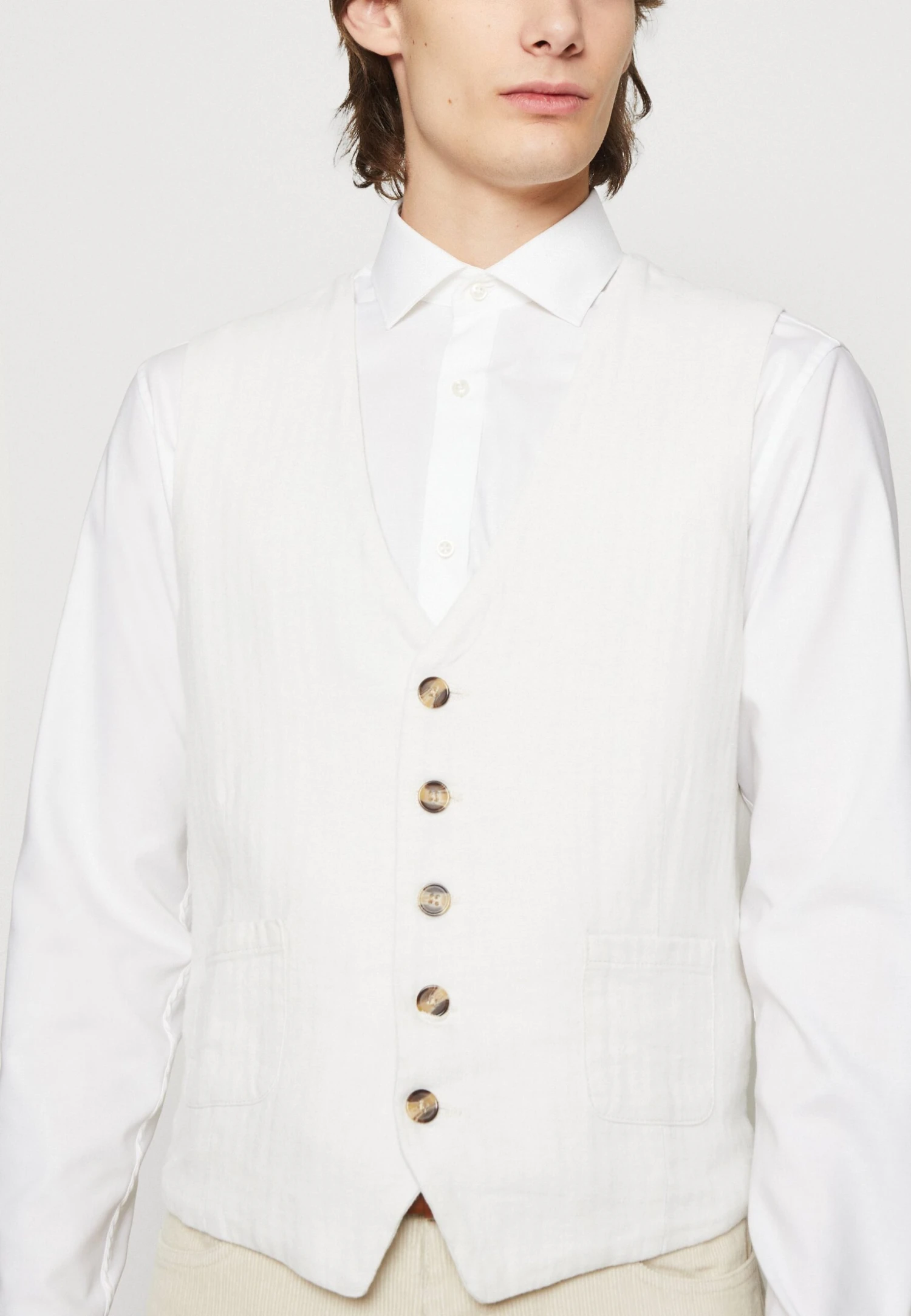 Lindbergh Waistcoat - Waistcoat - White - Image 6