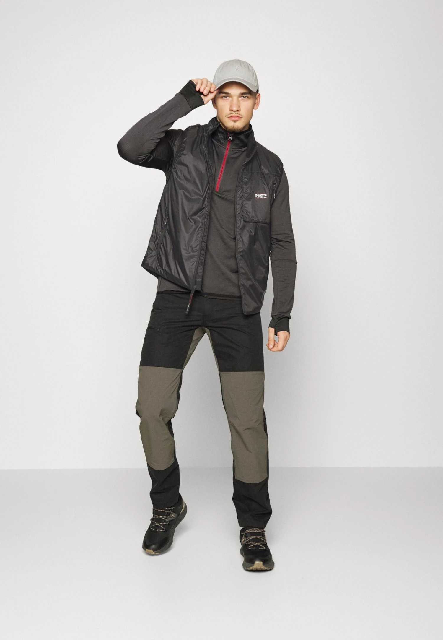 Quiksilver Under Story Gilet - Waistcoat - Phantom - Image 2