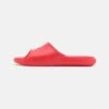 Nike Sportswear VICTORI ONE SLIDE - Pool Slides - University Red/white