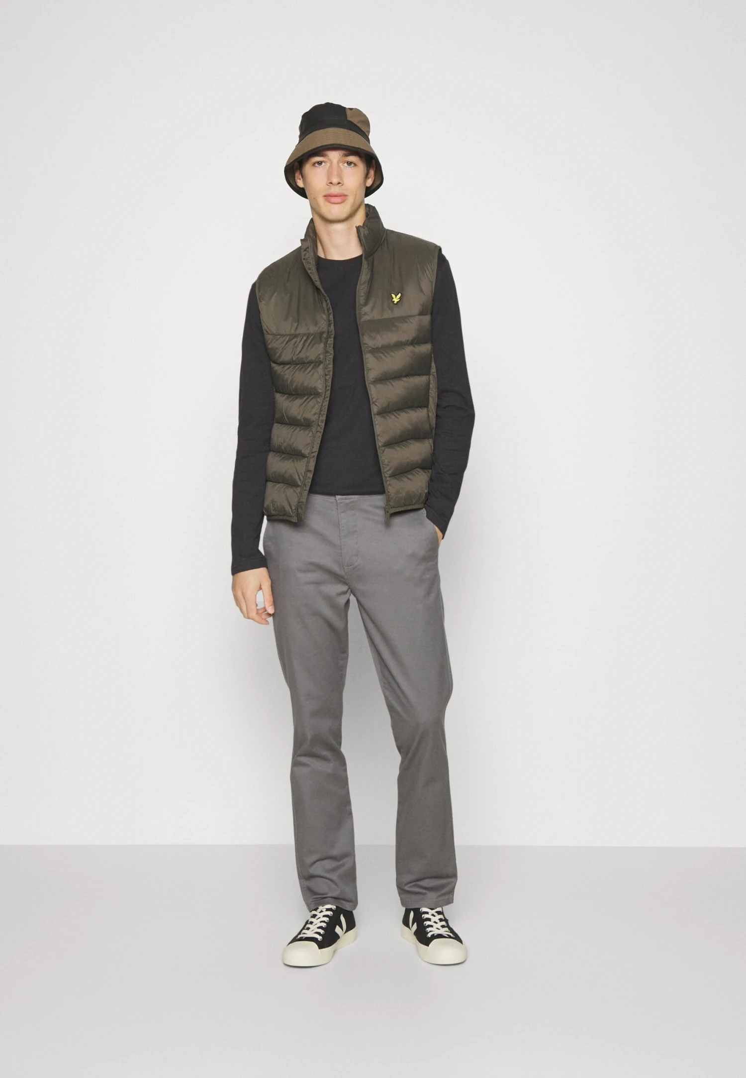 Lyle & Scott Waistcoat - Olive - Image 2