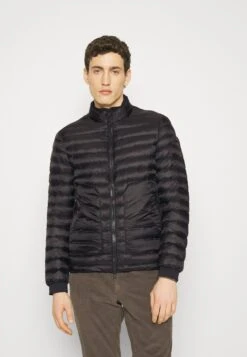 PEUTEREY Onizuka Rug - Light Jacket - Schwarz