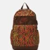 Nike Sportswear Elemental Unisex - Rucksack - CacaoWow/Orange
