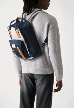 Doughnut MACAROON BACKPACK UNISEX - Rucksack - Ivory/navy