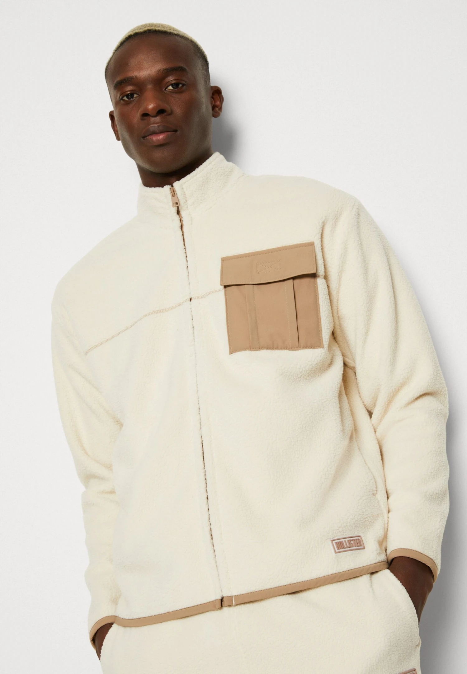 Hollister Co. Exterior Cozy - Fleece Jacket - Cream - Image 4