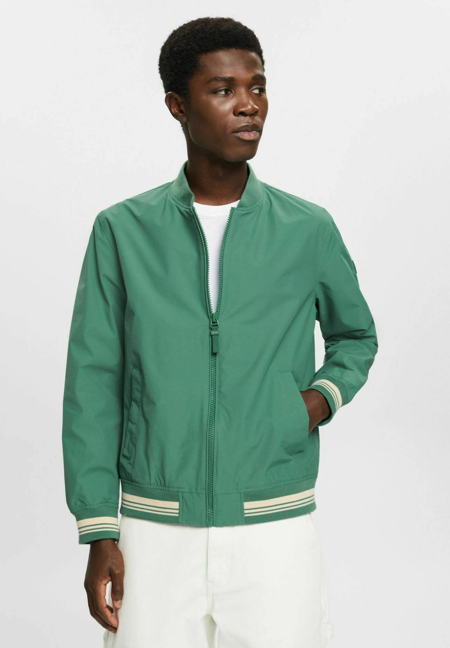 ESPRIT Outdoor- Bomber Jacket - Emerald Green