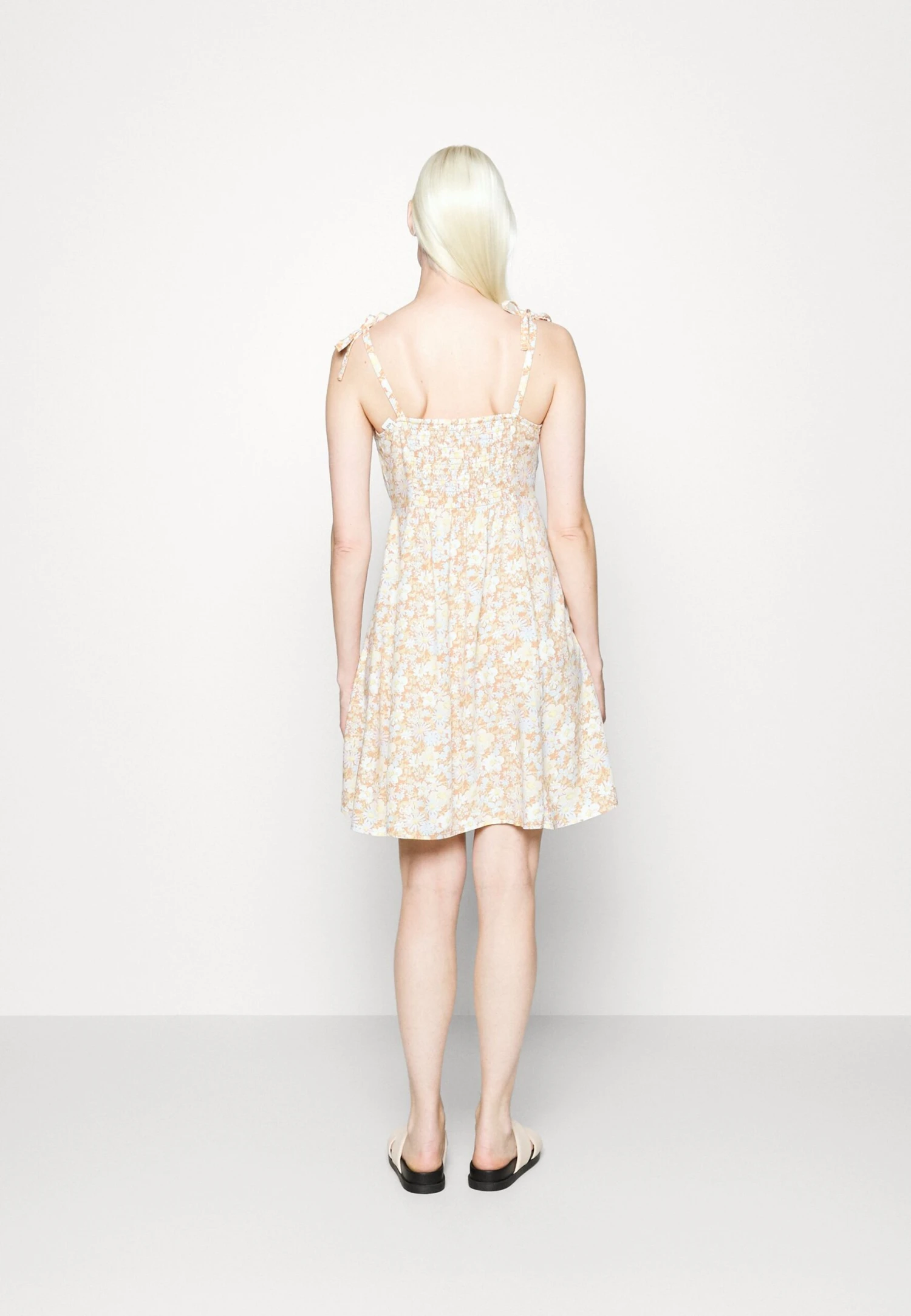 Cami Dress - Day Dress - Image 3