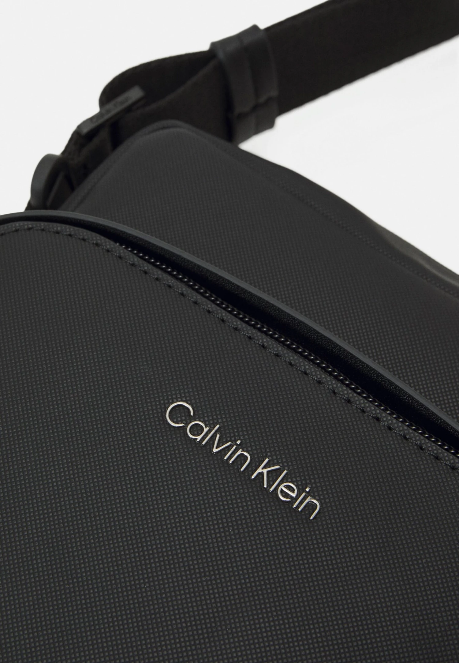 Calvin Klein Ck Must Pique Reporter Unisex - Across Body Bag - Ck Black - Image 4