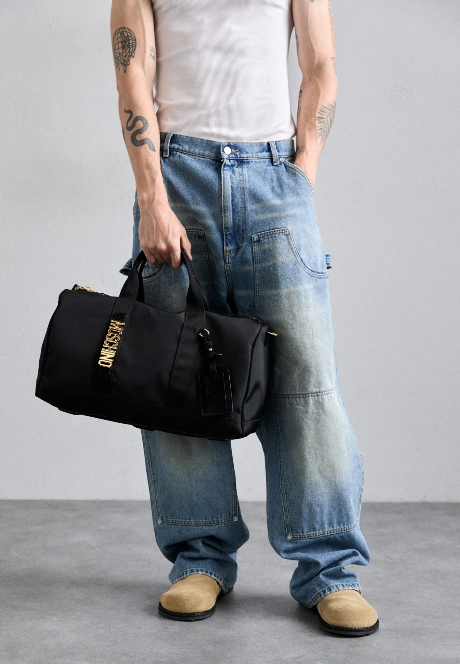 MOSCHINO BORSA - Weekend Bag - Nero/nero - Image 3