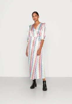 Vila Vicamila Wrap 3/4 Ankle Dress - Cocktail Dress / Party Dress - Pastel Lilac