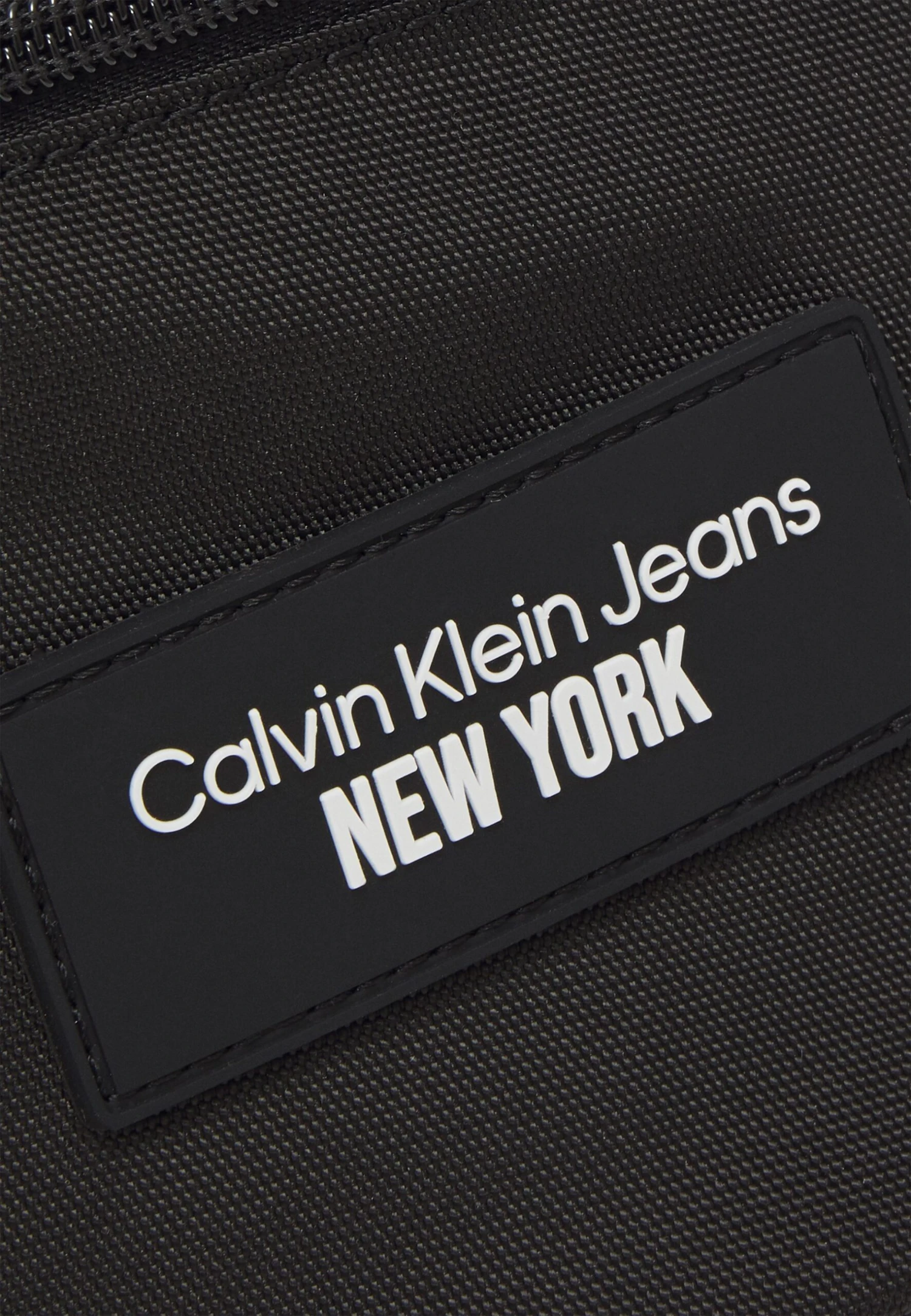 Calvin Klein Jeans Sport Essentials Waistbag Unisex - Bum Bag - Black - Image 4