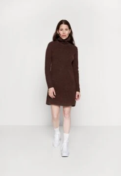 Pieces Pcellen High Neck Dress - Jumper Dress - Chicory Coffee