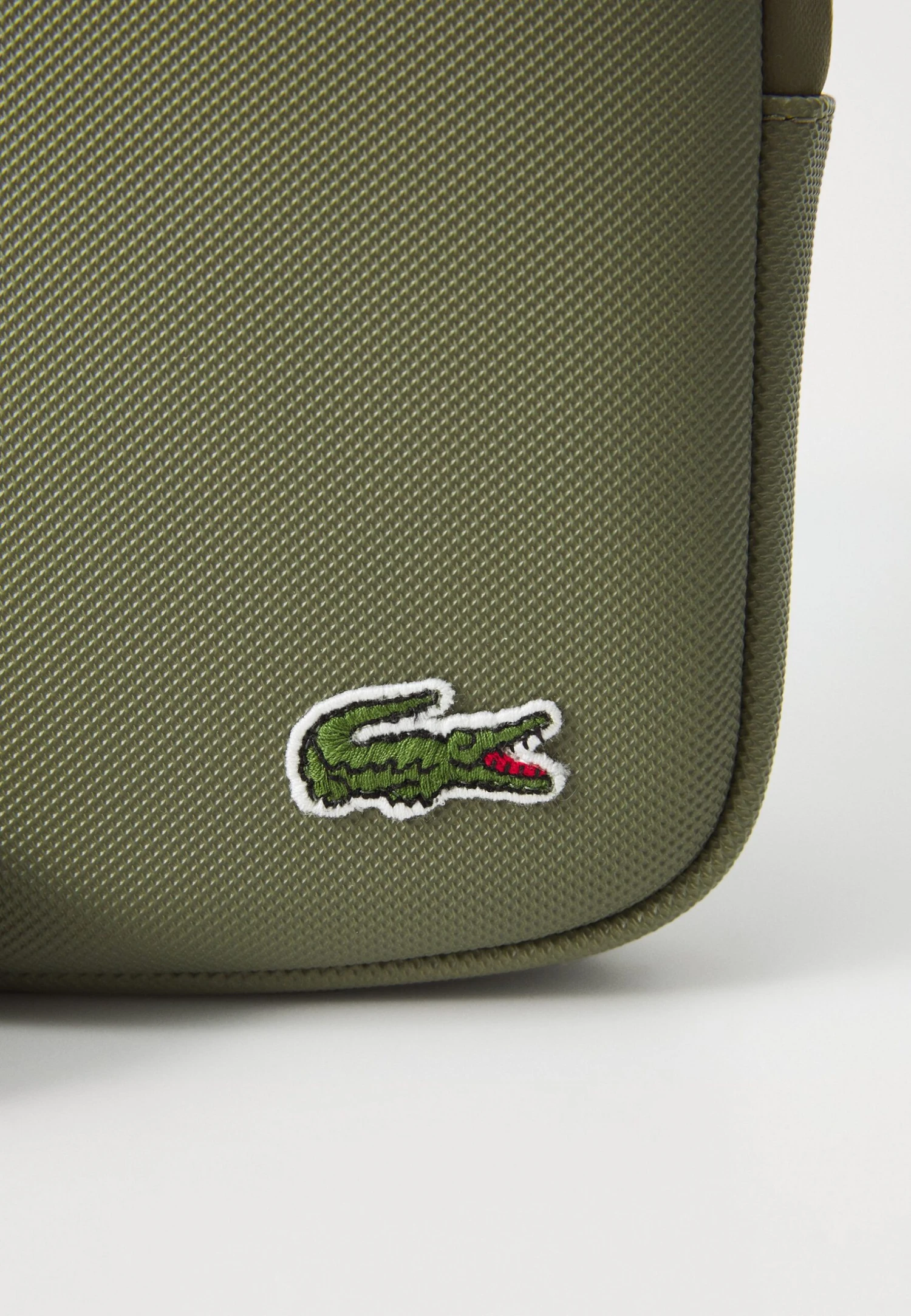 Lacoste CROSSOVER BAG UNISEX - Cross Body Bag - Ivy Green - Image 3