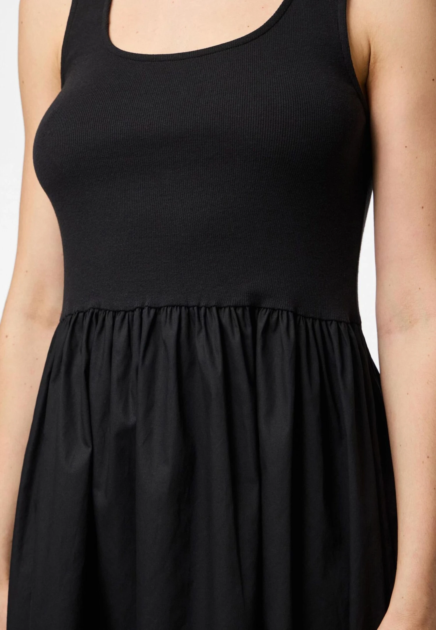 Pieces PCDULLA U NECK - Day Dress - Black - Image 4