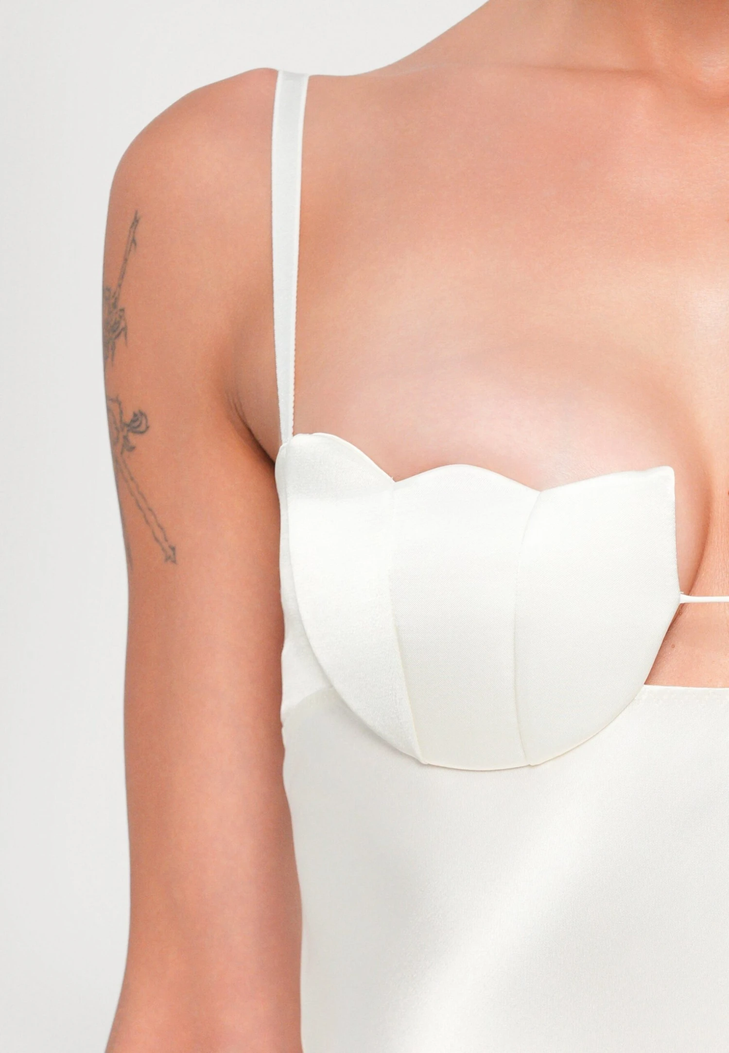 MIDI TULIP - Cocktail Dress / Party Dress - Ivory - Image 7