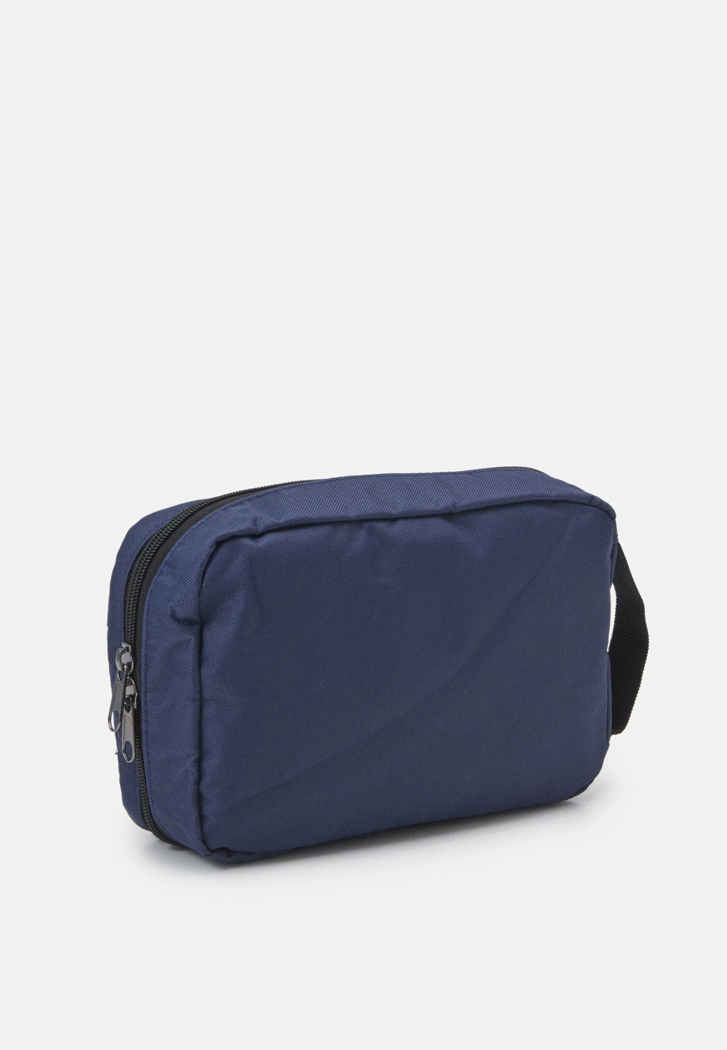 Lyle & Scott Large Washbag - Wash Bag - Navy - Image 2