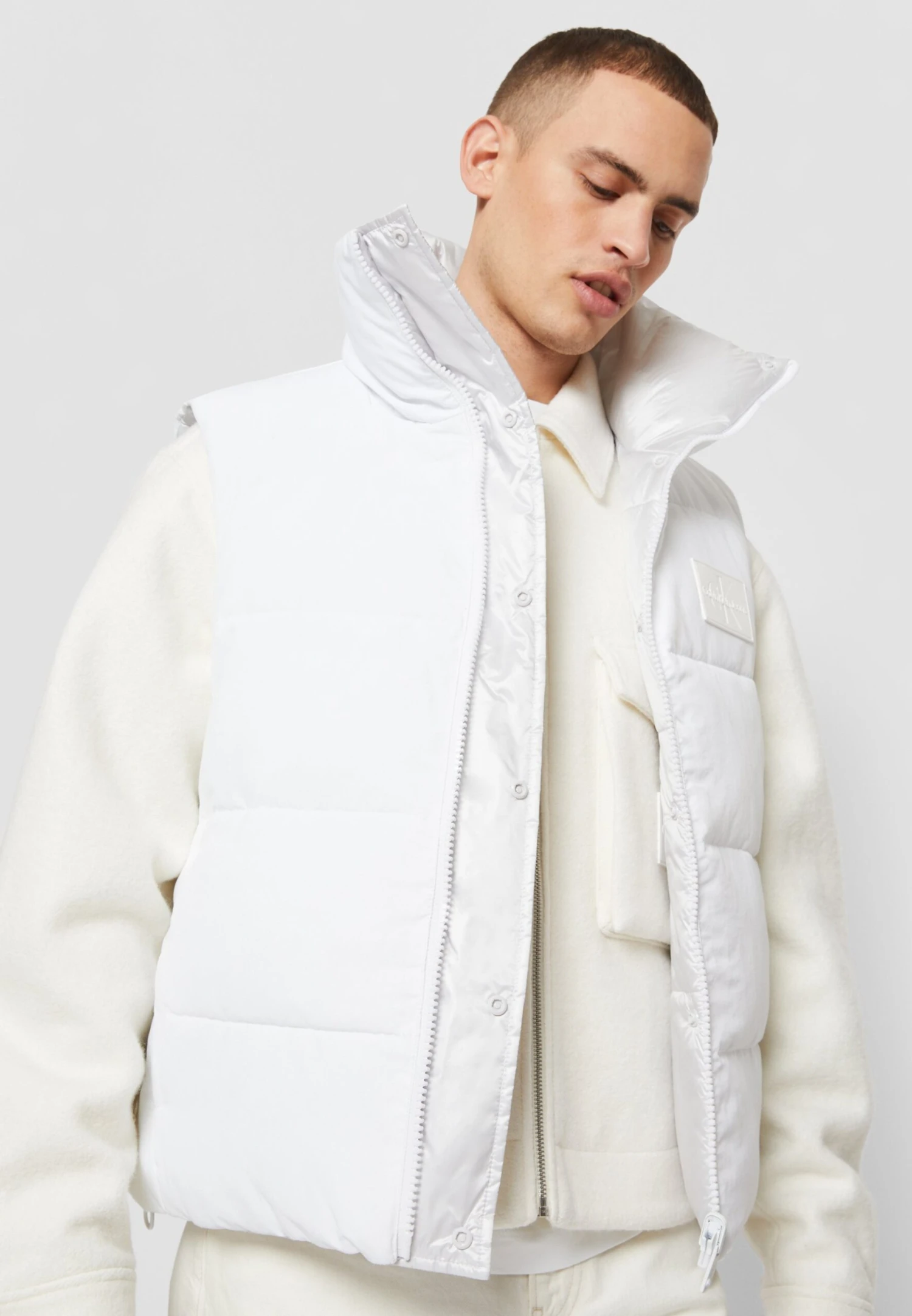 Calvin Klein Jeans Soft Touch Reversible Vest - Waistcoat - Bright White/Ghost Grey - Image 5