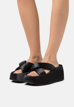 Safara - Heeled Mules