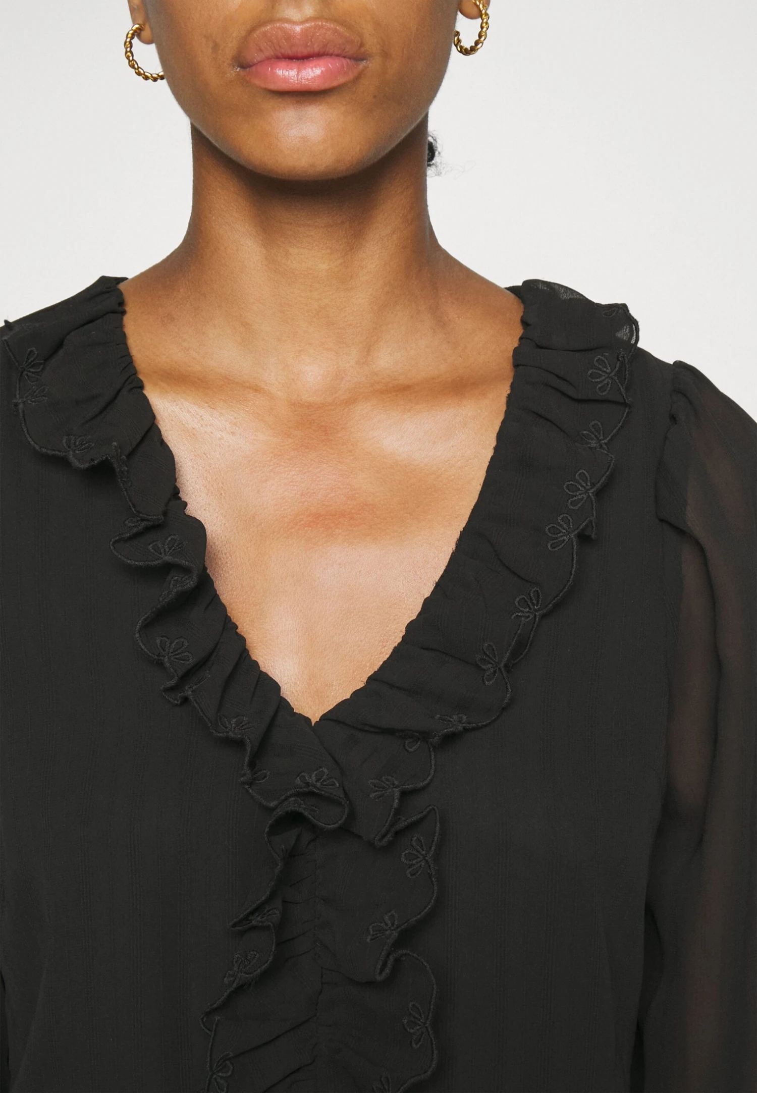 Vero Moda Tall Vmnola V Neck Short Dress - Day Dress - Black - Image 5